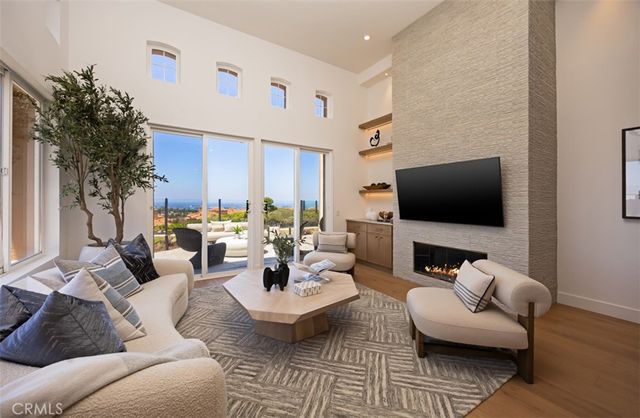 21 Splendore, Newport Coast, CA 92657