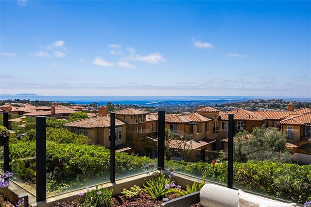 21 Splendore, Newport Coast, CA 92657