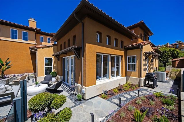 21 Splendore, Newport Coast, CA 92657