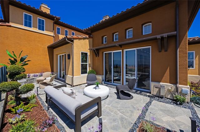 21 Splendore, Newport Coast, CA 92657