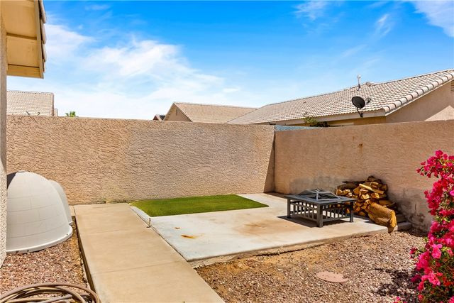 1904 E Leisure Lane, Fort Mohave, AZ 86426