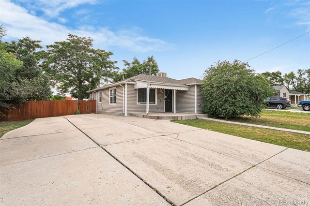 965 S Eliot Street, Denver, CO 80219