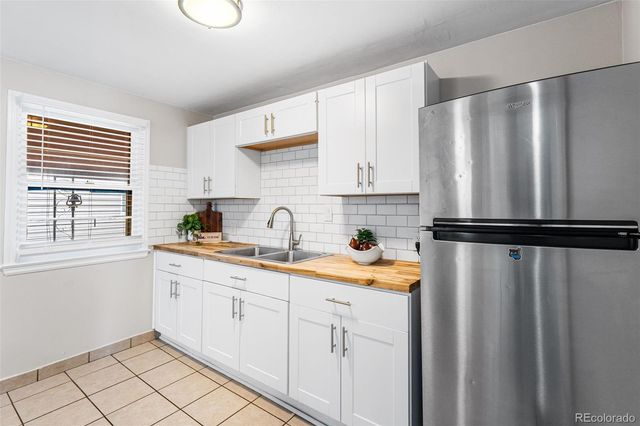 965 S Eliot Street, Denver, CO 80219