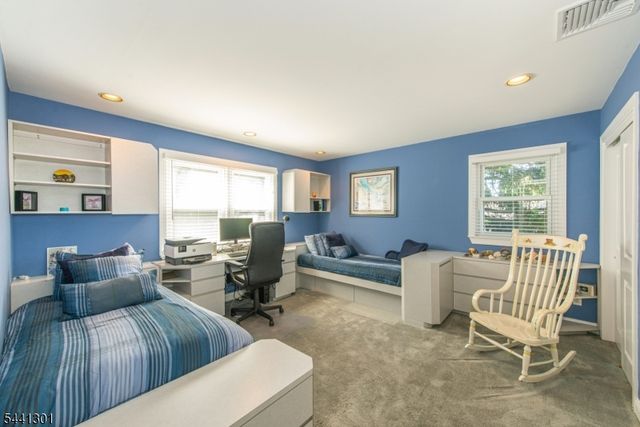 18 Teak Rd, Wayne Twp., NJ 07470