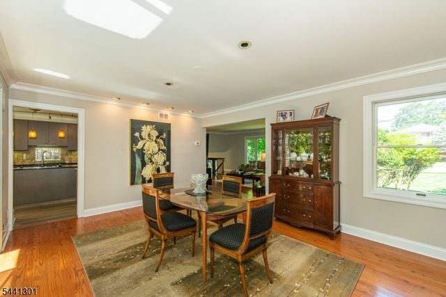 18 Teak Rd, Wayne Twp., NJ 07470