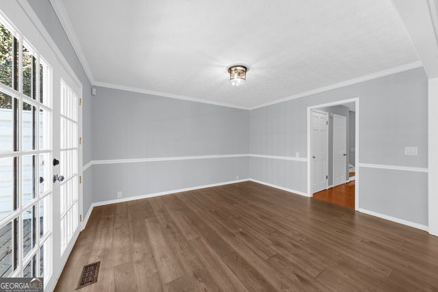 501 Dunwoody Chace, Atlanta, GA 30328