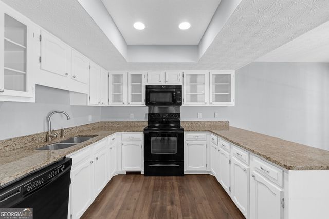 501 Dunwoody Chace, Atlanta, GA 30328