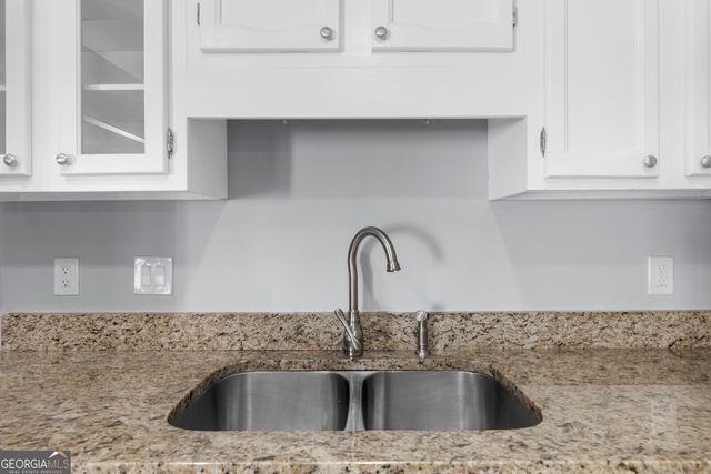 501 Dunwoody Chace, Atlanta, GA 30328