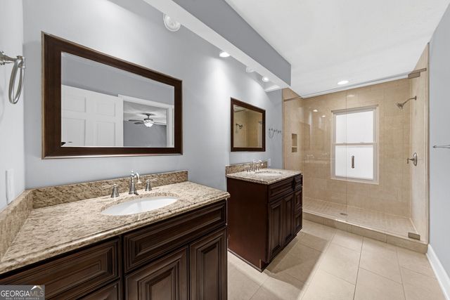 501 Dunwoody Chace, Atlanta, GA 30328