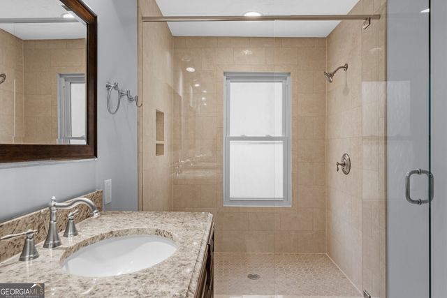 501 Dunwoody Chace, Atlanta, GA 30328