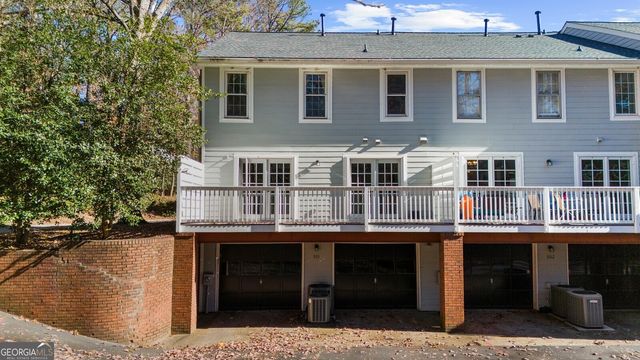 501 Dunwoody Chace, Atlanta, GA 30328
