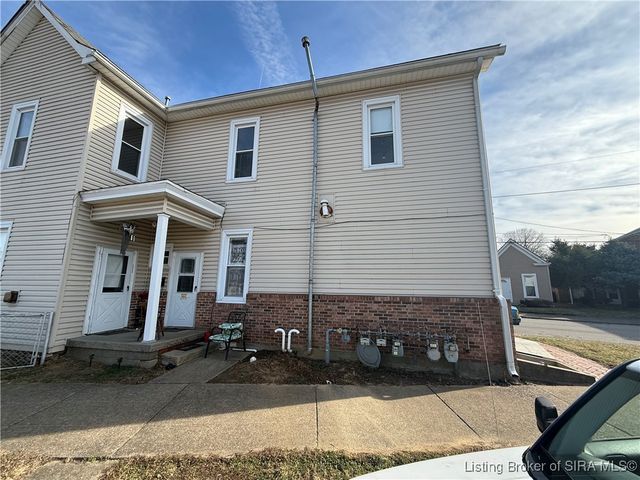 1110 Chartres Street, New Albany, IN 47150