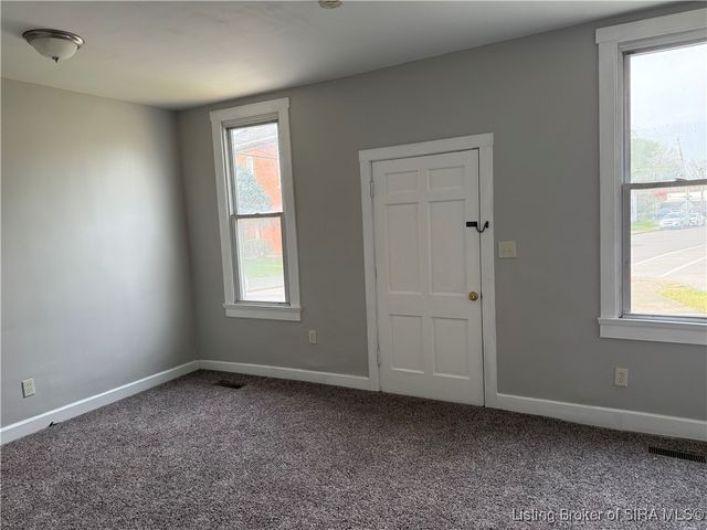 1110 Chartres Street, New Albany, IN 47150