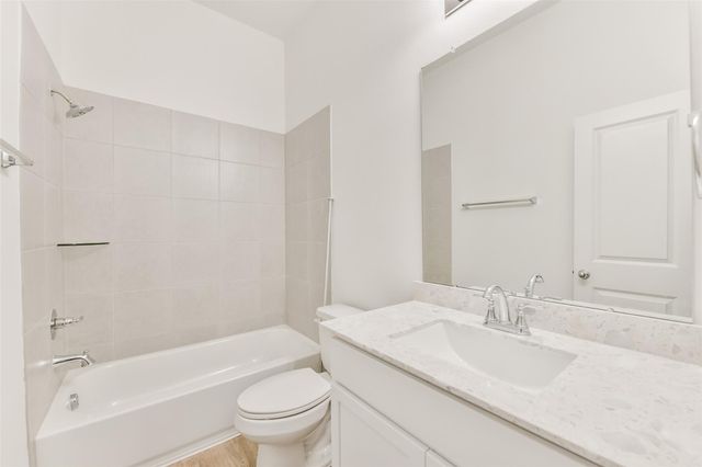 3914 Sugardale Street, Baytown, TX 77521