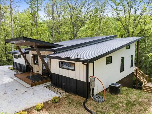 148 Brookwood Drive, Blue Ridge, GA 30513