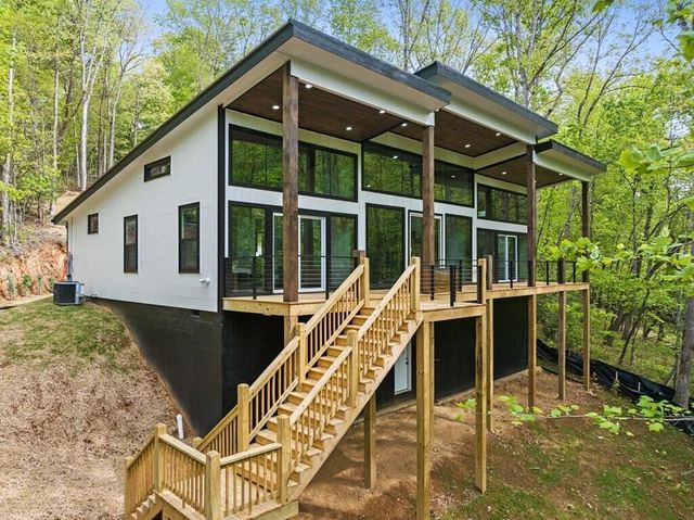 148 Brookwood Drive, Blue Ridge, GA 30513