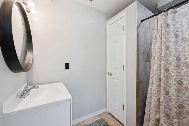 90 N GOLDWYN AVENUE, Orlando, FL 32805