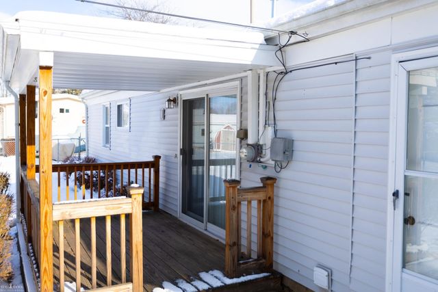 813 Wiltshire Drive, Owosso, MI 48867