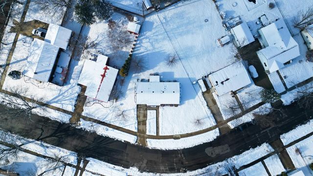 813 Wiltshire Drive, Owosso, MI 48867