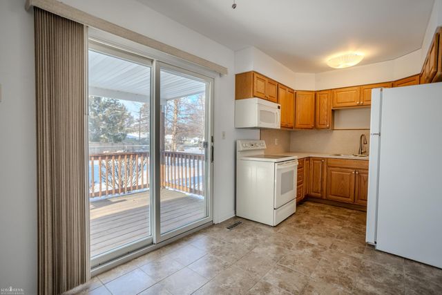 813 Wiltshire Drive, Owosso, MI 48867