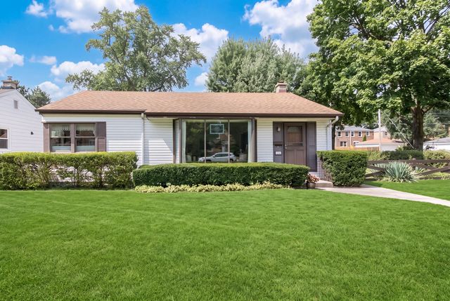 1808 Linden Street, Des Plaines, IL 60018