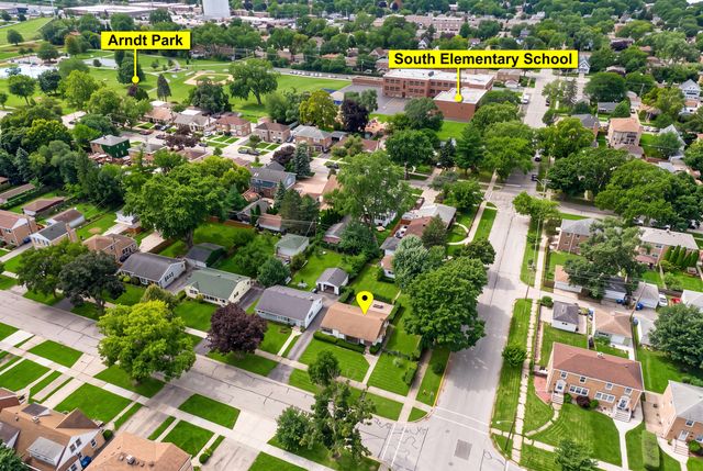1808 Linden Street, Des Plaines, IL 60018