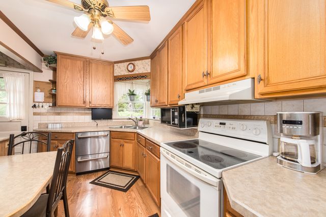 1808 Linden Street, Des Plaines, IL 60018