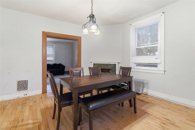 290 Glenwood Dr, Ambridge, PA 15003