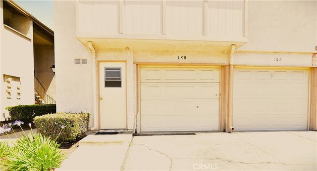 180 Southampton 32, Placentia, CA 92870