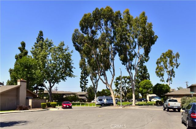 180 Southampton 32, Placentia, CA 92870