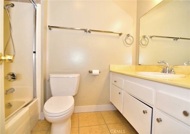 180 Southampton 32, Placentia, CA 92870