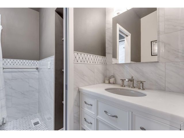 11194 Dobbins Run, Lafayette, CO 80026