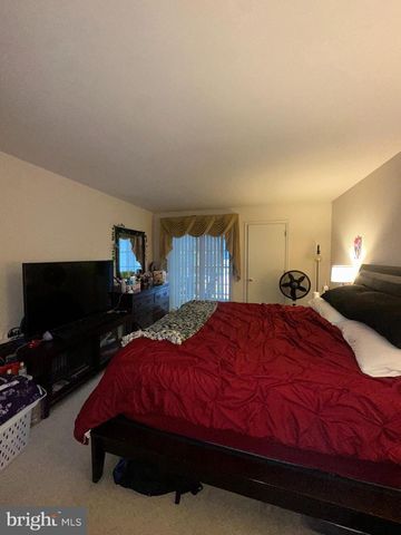 154 VALLEY GREENE CIR, Wyomissing, PA 19610