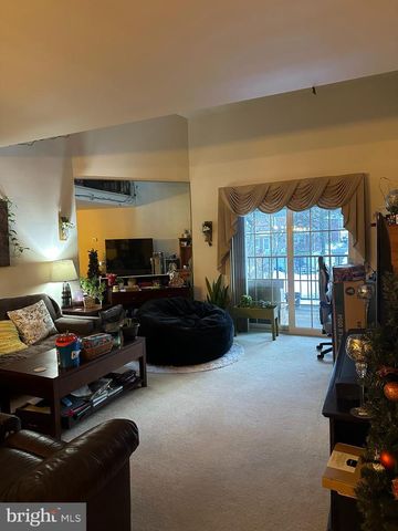 154 VALLEY GREENE CIR, Wyomissing, PA 19610