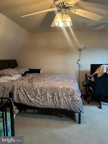 154 VALLEY GREENE CIR, Wyomissing, PA 19610