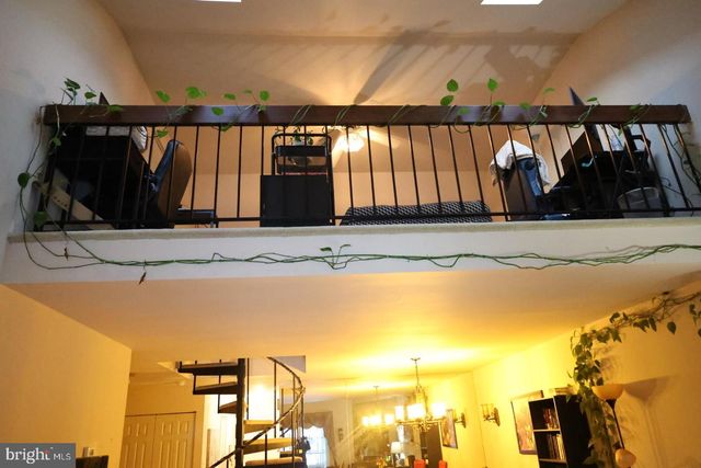 154 VALLEY GREENE CIR, Wyomissing, PA 19610