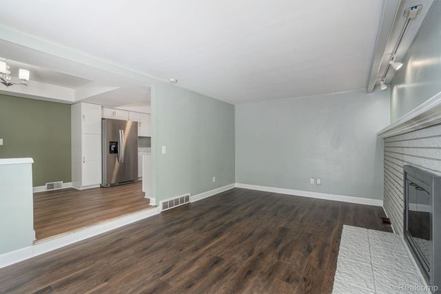 39618 Birchwood Drive, Plymouth, MI 48170