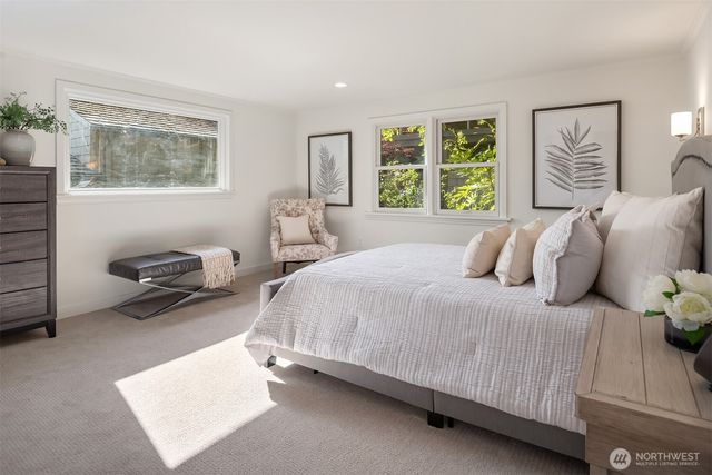 8625 NE Juanita Drive, Kirkland, WA 98034