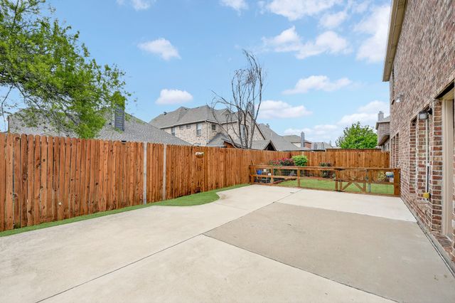 10313 Blackberry Street, Mckinney, TX 75072