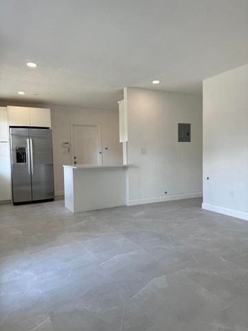 1611 NE 46th Street, Pompano Beach, FL 33064