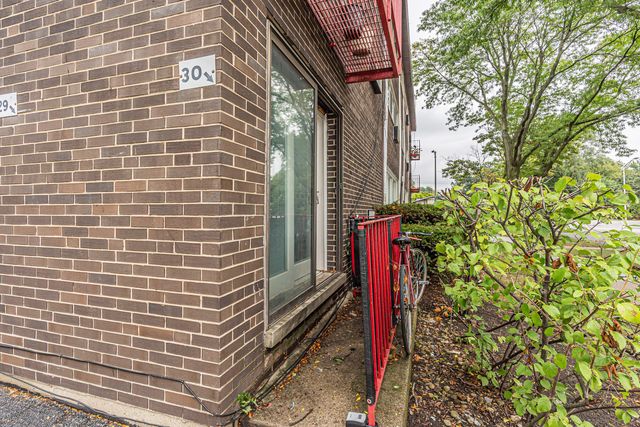 8500 Skokie Boulevard 1D, Skokie, IL 60077