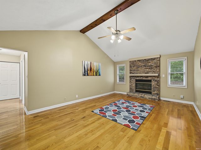 6098 Yosemite Drive, Newburgh, IN 47630