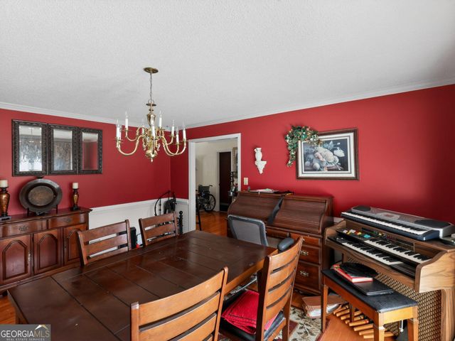 70 Northcrest Drive, Newnan, GA 30265