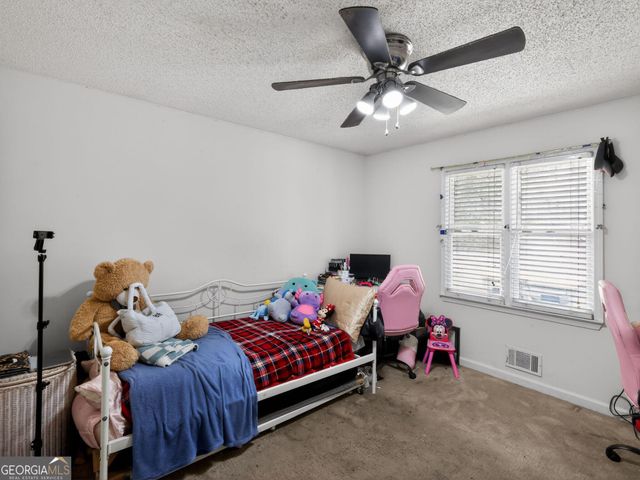 70 Northcrest Drive, Newnan, GA 30265