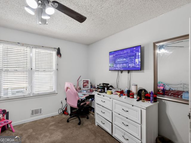 70 Northcrest Drive, Newnan, GA 30265