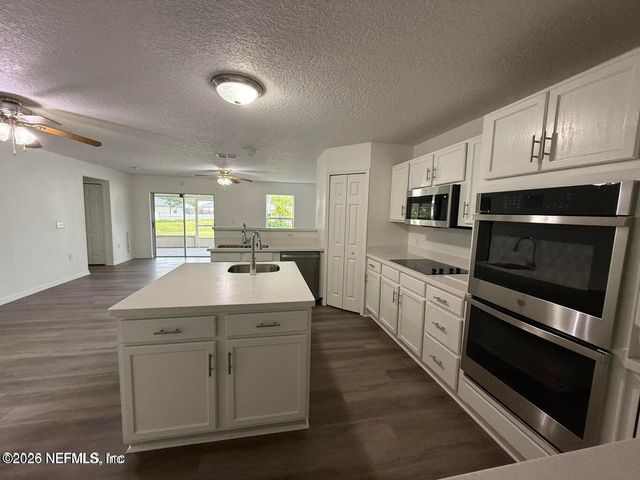 9286 THUNDERBOLT Court, Jacksonville, FL 32221