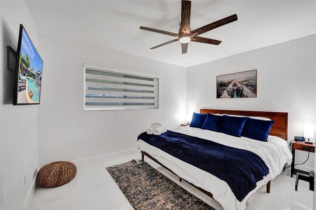 6740 Custer, Hollywood, FL 33024