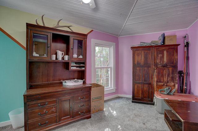 905 S Walnut ST, Georgetown, TX 78626