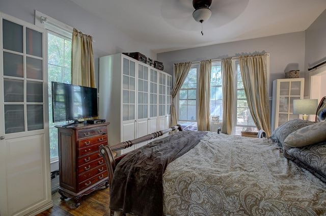 905 S Walnut ST, Georgetown, TX 78626