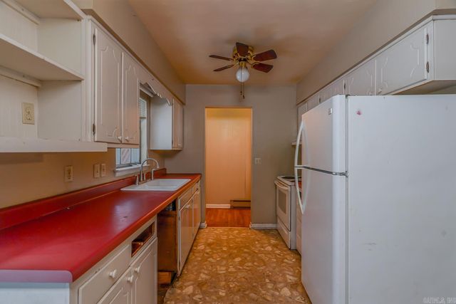 17 Duroc Drive, Cherokee Village, AR 72529